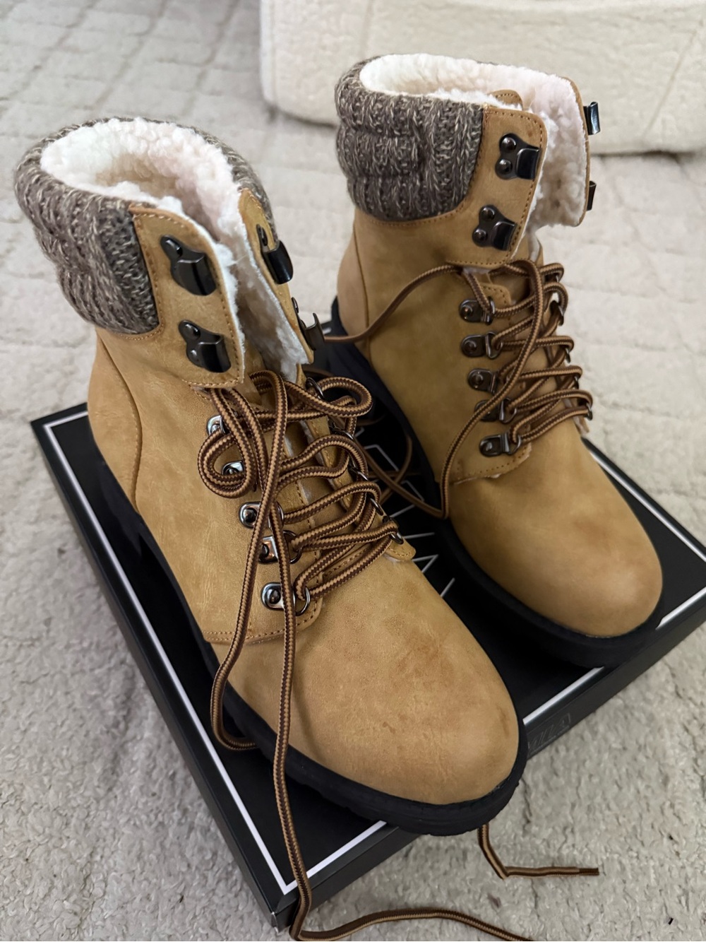 Women's Tan Lace-Up Faux-Shearling Winter Boots